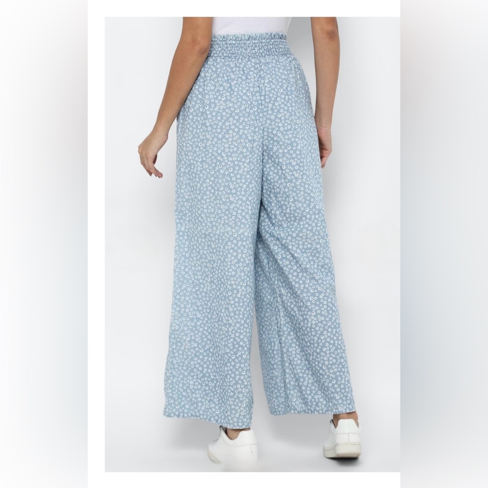 American Eagle Floral Wide-Leg Pants - Picture 2 of 10
